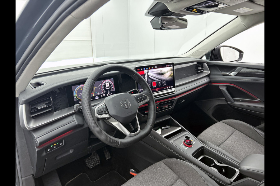 Volkswagen Tayron 1.5 eHybrid Life Edition(Fabrieksgarantie, NL-auto, Carplay/ Android, Camera, Navi, Lane Assist, Adapt CRs, Etc)