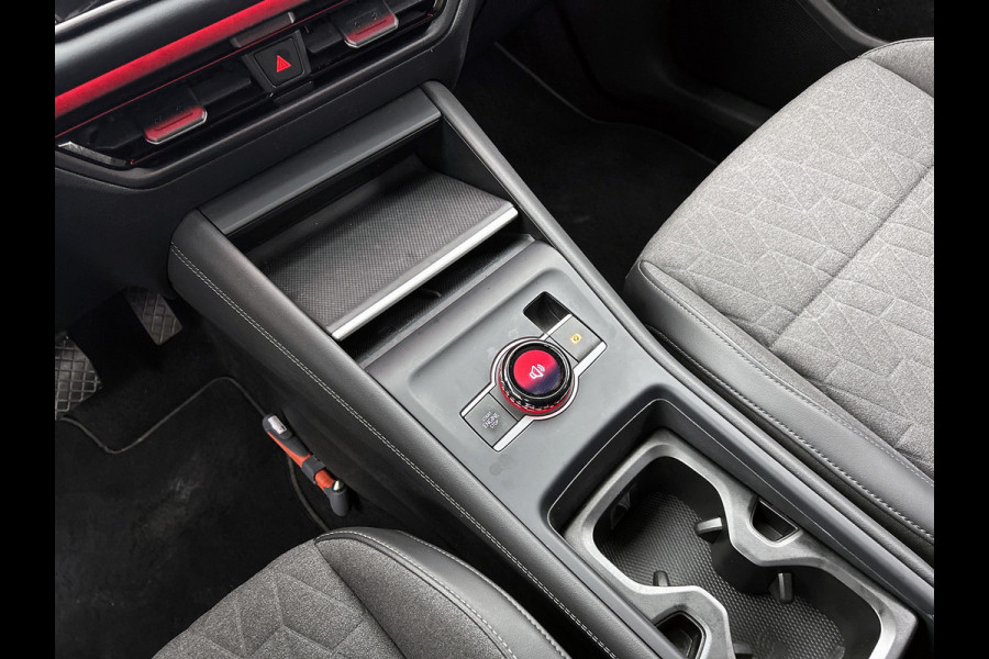 Volkswagen Tayron 1.5 eHybrid Life Edition(Fabrieksgarantie, NL-auto, Carplay/ Android, Camera, Navi, Lane Assist, Adapt CRs, Etc)