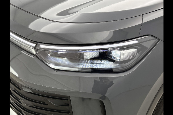 Volkswagen Tayron 1.5 eHybrid Life Edition(Fabrieksgarantie, NL-auto, Carplay/ Android, Camera, Navi, Lane Assist, Adapt CRs, Etc)