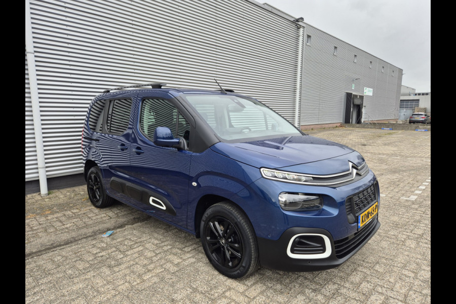 Citroën Berlingo 1.2 PureTech Shine Automaat,Panorama,camera,Navigatie/Carplay/Android,Trekhaak,Stoelverwarming,Cruisecontrol