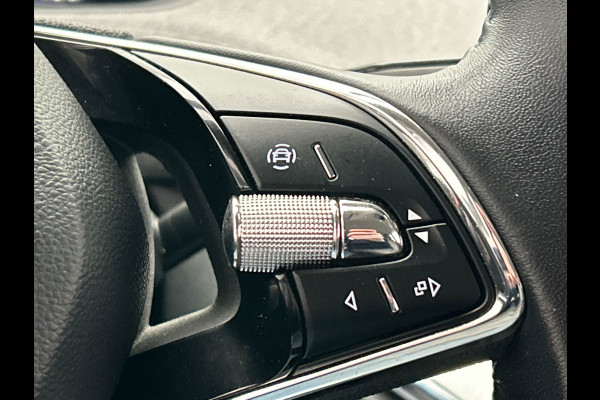 Škoda ENYAQ iV 60 | SOH 94 % | Trekhaak | Camera | Origineel NL