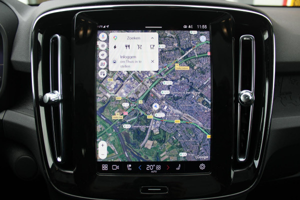 Volvo C40 Single Motor Core 238PK 69 kWh | PANORAMADAK | STOEL / STUUR VERWARMING | DODEHOEKDETECTIE | ACHTERUITRIJCAMERA | NAVIGATIE | APPLE-CARPLAY / ANDROID-AUTO | CRUISE CONTROL | KEYLESS START | DRAADLOZE TELEFOONLADER | PARKEERSENSOREN VOOR / ACHTER |