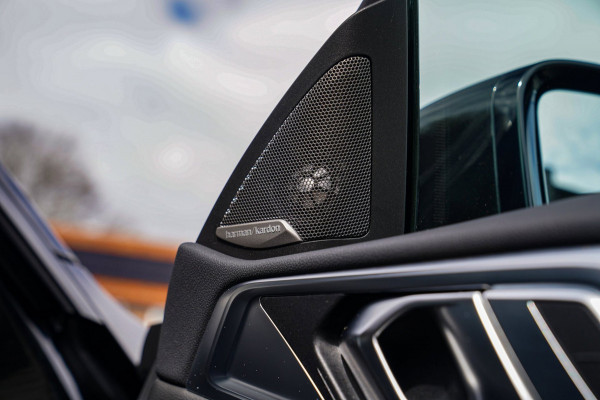 BMW 4 Serie Coupé 430i High Executive | M-pakket | Schuifdak | Harman/Kardon | BMW Laserlicht | Head up Display | Memory stoelen