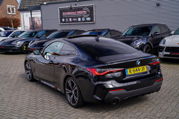 BMW 4 Serie Coupé 430i High Executive | M-pakket | Schuifdak | Harman/Kardon | BMW Laserlicht | Head up Display | Memory stoelen