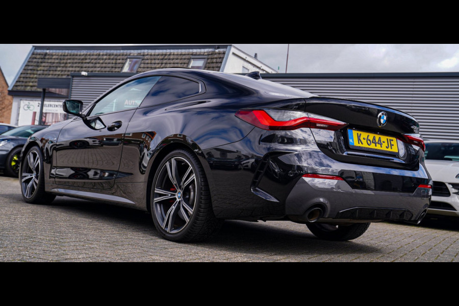 BMW 4 Serie Coupé 430i High Executive | M-pakket | Schuifdak | Harman/Kardon | BMW Laserlicht | Head up Display | Memory stoelen