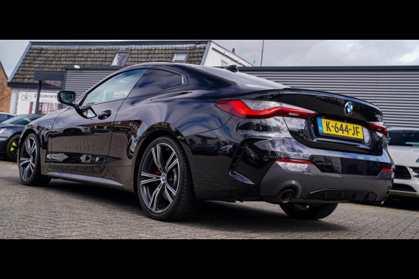 BMW 4 Serie Coupé 430i High Executive | M-pakket | Schuifdak | Harman/Kardon | BMW Laserlicht | Head up Display | Memory stoelen