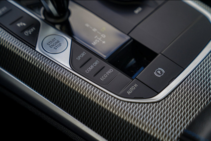 BMW 4 Serie Coupé 430i High Executive | M-pakket | Schuifdak | Harman/Kardon | BMW Laserlicht | Head up Display | Memory stoelen