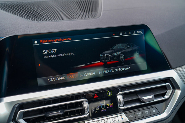 BMW 4 Serie Coupé 430i High Executive | M-pakket | Schuifdak | Harman/Kardon | BMW Laserlicht | Head up Display | Memory stoelen