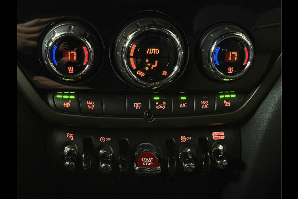 MINI Countryman 1.5 One Pepper Stoelverwarming | Carplay | Cruise | Navi | PDC | Keyless | Led | Sportstoelen | 18"