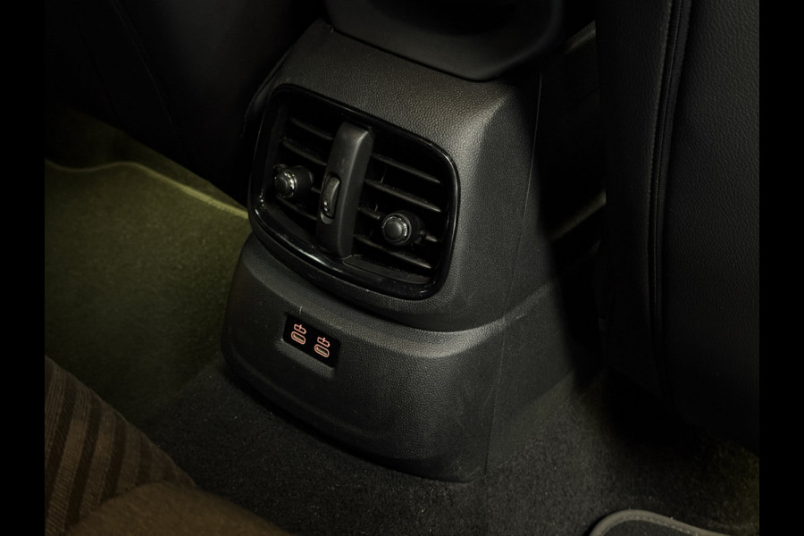 MINI Countryman 1.5 One Pepper Stoelverwarming | Carplay | Cruise | Navi | PDC | Keyless | Led | Sportstoelen | 18"