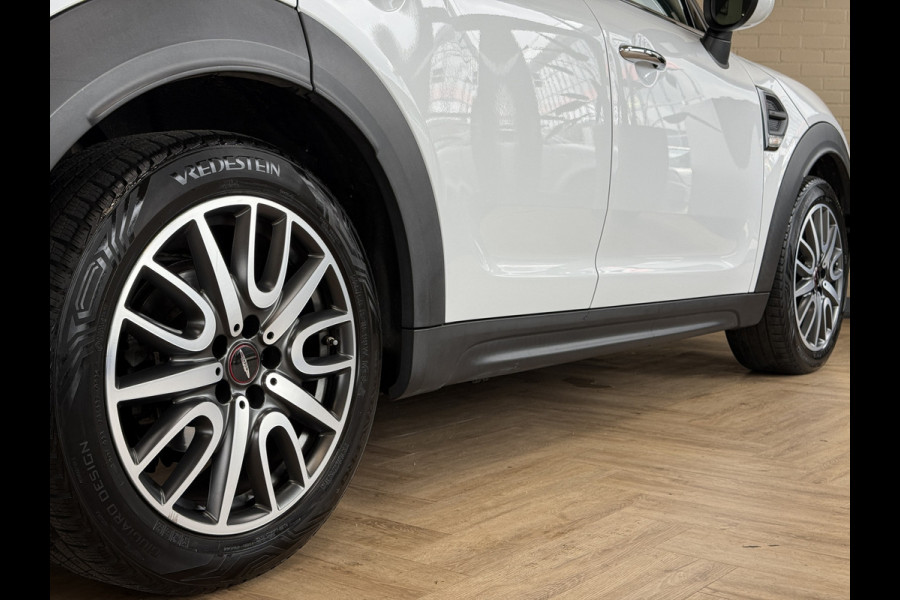 MINI Countryman 1.5 One Pepper Stoelverwarming | Carplay | Cruise | Navi | PDC | Keyless | Led | Sportstoelen | 18"