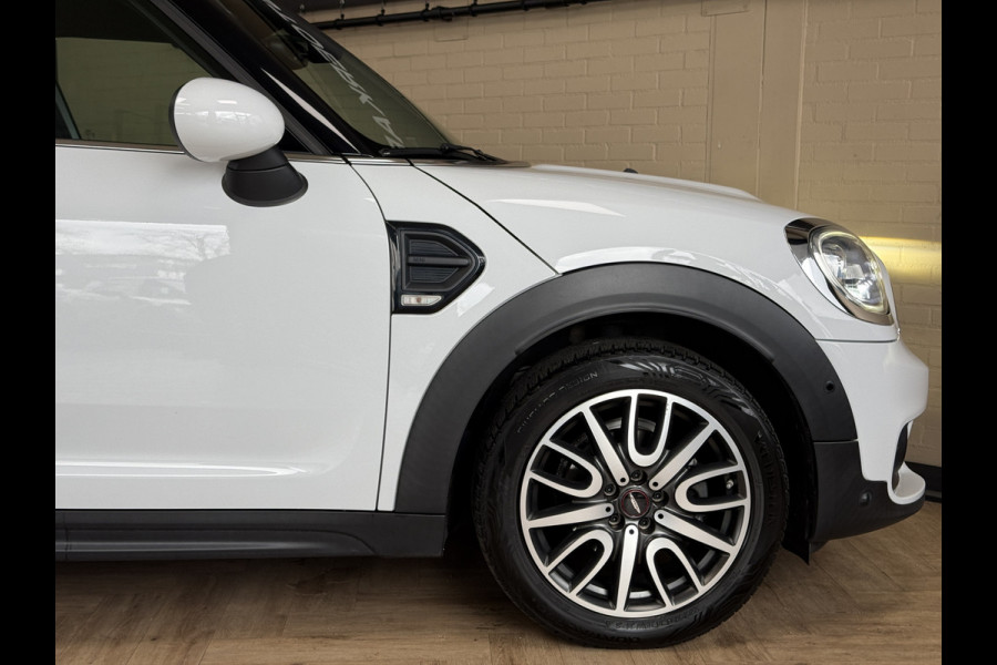 MINI Countryman 1.5 One Pepper Stoelverwarming | Carplay | Cruise | Navi | PDC | Keyless | Led | Sportstoelen | 18"