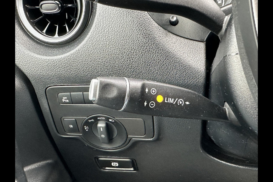 Mercedes-Benz Vito 114 CDI 136 PK AUTOMAAT 9G-TRONIC SPORT / L2H1 / 1e EIG. / ACHTERDEUREN / LED / CAMERA / PDC / AIRCO ECC / CRUISE / TREKHAAK