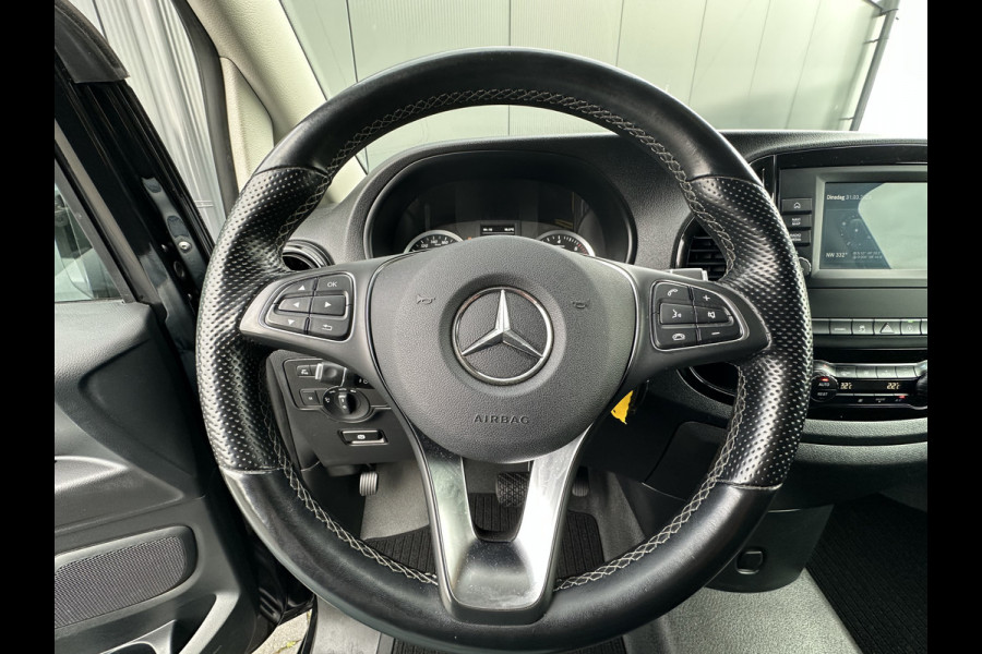 Mercedes-Benz Vito 114 CDI 136 PK AUTOMAAT 9G-TRONIC SPORT / L2H1 / 1e EIG. / ACHTERDEUREN / LED / CAMERA / PDC / AIRCO ECC / CRUISE / TREKHAAK
