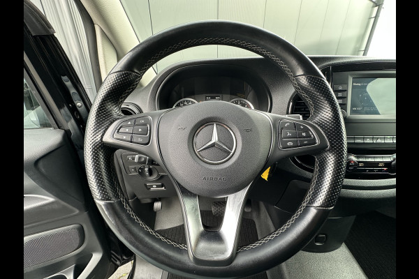 Mercedes-Benz Vito 114 CDI 136 PK AUTOMAAT 9G-TRONIC SPORT / L2H1 / 1e EIG. / ACHTERDEUREN / LED / CAMERA / PDC / AIRCO ECC / CRUISE / TREKHAAK