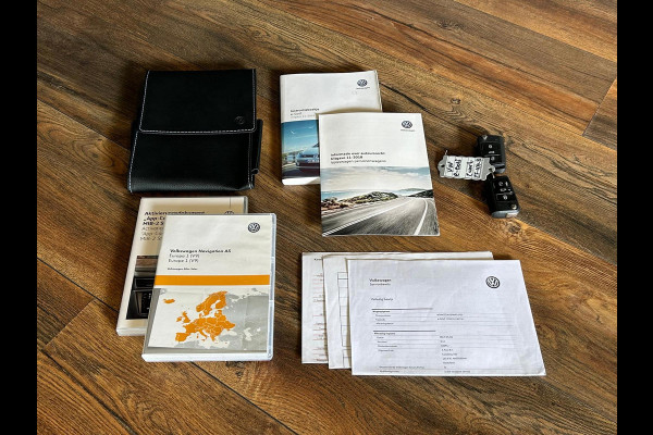 Volkswagen e-Golf E-DITION Carplay AdaptiveCruise Stoelverwarming VirtualCockpit Camera