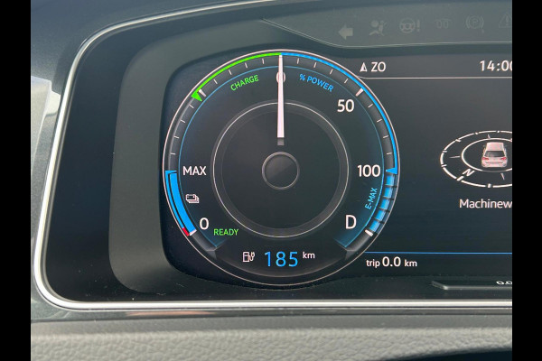 Volkswagen e-Golf E-DITION Carplay AdaptiveCruise Stoelverwarming VirtualCockpit Camera