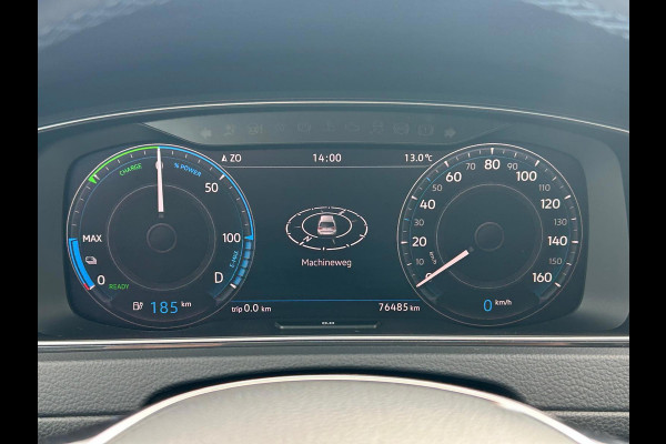 Volkswagen e-Golf E-DITION Carplay AdaptiveCruise Stoelverwarming VirtualCockpit Camera