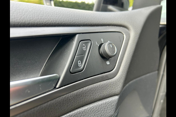Volkswagen e-Golf E-DITION Carplay AdaptiveCruise Stoelverwarming VirtualCockpit Camera