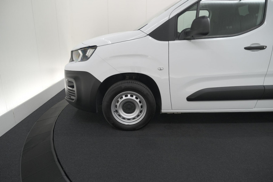 Peugeot Partner 1.5 BlueHDi 100 S&S L1 | Trekhaak | Apple Carplay | Laadruimte Pakket | 3 Zitplaatsen