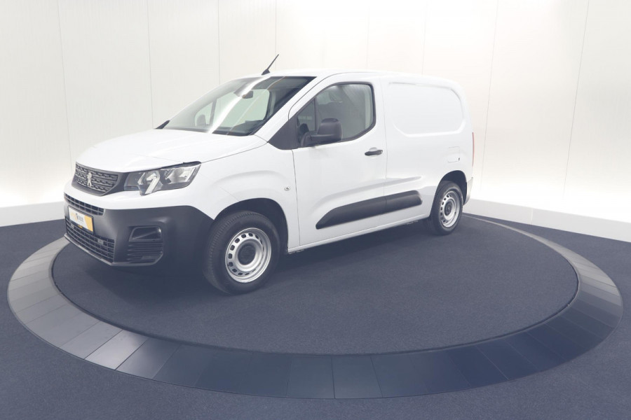 Peugeot Partner 1.5 BlueHDi 100 S&S L1 | Trekhaak | Apple Carplay | Laadruimte Pakket | 3 Zitplaatsen
