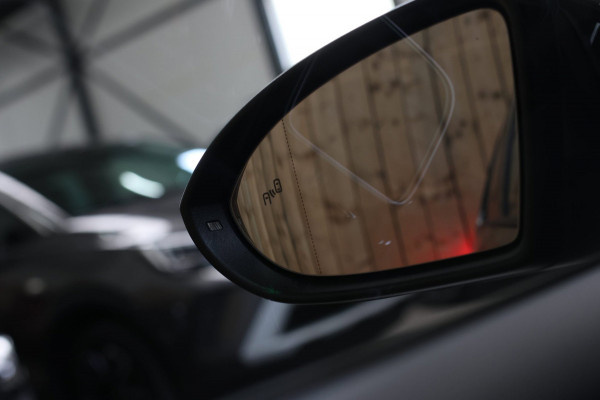 Volkswagen Golf 1.4 TSI 3X R-Line *Pano*Virtual*DSG*Keyless*