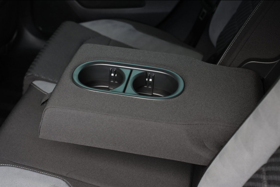 Volkswagen Golf 1.4 TSI 3X R-Line *Pano*Virtual*DSG*Keyless*