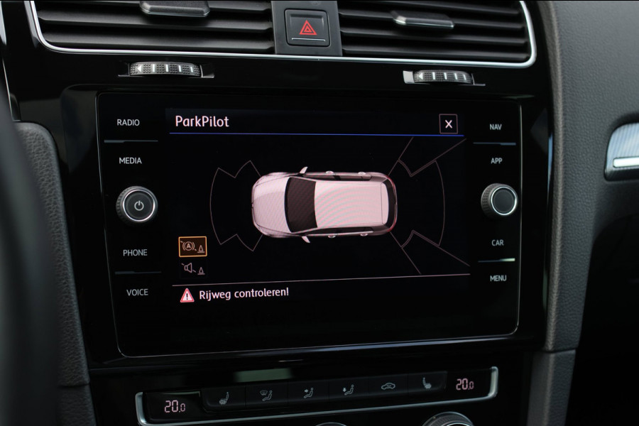 Volkswagen Golf 1.4 TSI 3X R-Line *Pano*Virtual*DSG*Keyless*