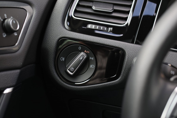 Volkswagen Golf 1.4 TSI 3X R-Line *Pano*Virtual*DSG*Keyless*