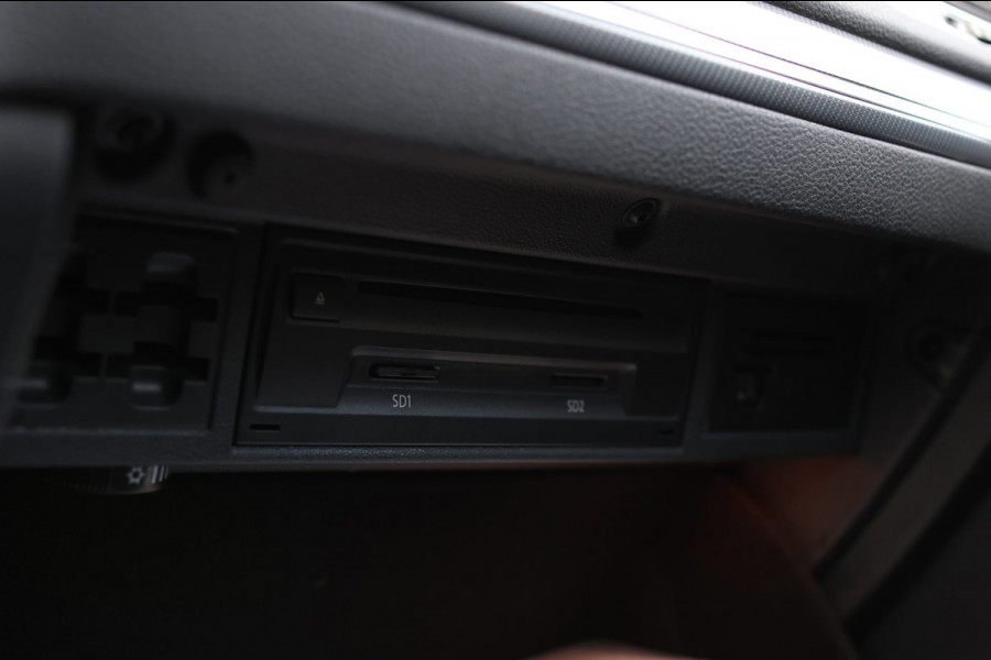 Volkswagen Golf 1.4 TSI 3X R-Line *Pano*Virtual*DSG*Keyless*