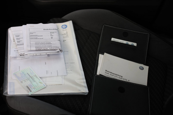 Volkswagen Golf 1.4 TSI 3X R-Line *Pano*Virtual*DSG*Keyless*