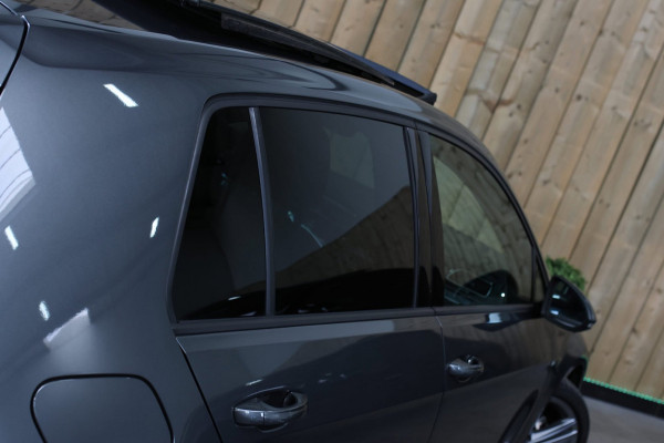 Volkswagen Golf 1.4 TSI 3X R-Line *Pano*Virtual*DSG*Keyless*