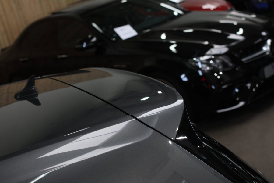 Volkswagen Golf 1.4 TSI 3X R-Line *Pano*Virtual*DSG*Keyless*