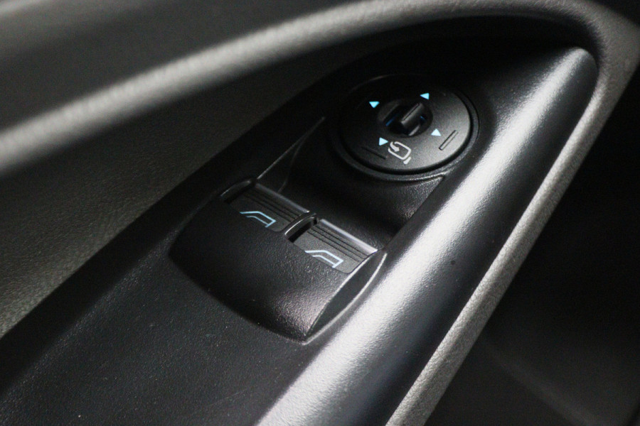Ford Transit Connect 1.5 EcoBlue L2 Automaat Limited Sport 2x Schuifdeur, Leer/Stof, Cruise, Camera, Apple Carplay, DAB, 17''