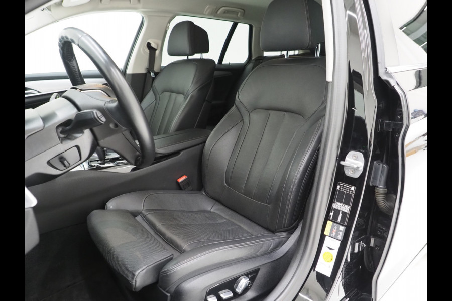 BMW 5 Serie Touring 530e xDrive | Leder | Trekhaak | HUD | Camera | Memory | Stoelkoeling | DAB | Carplay