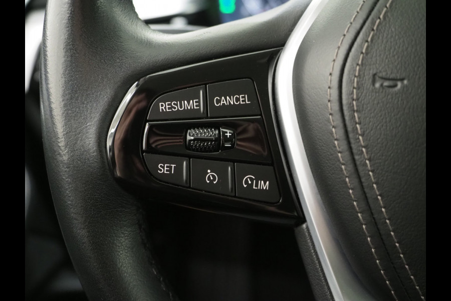 BMW 5 Serie Touring 530e xDrive | Leder | Trekhaak | HUD | Camera | Memory | Stoelkoeling | DAB | Carplay