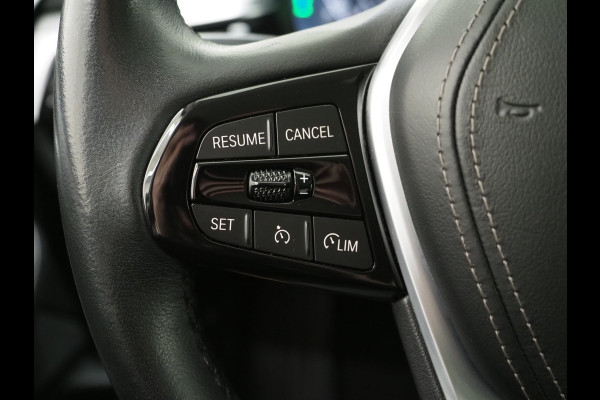 BMW 5 Serie Touring 530e xDrive | Leder | Trekhaak | HUD | Camera | Memory | Stoelkoeling | DAB | Carplay