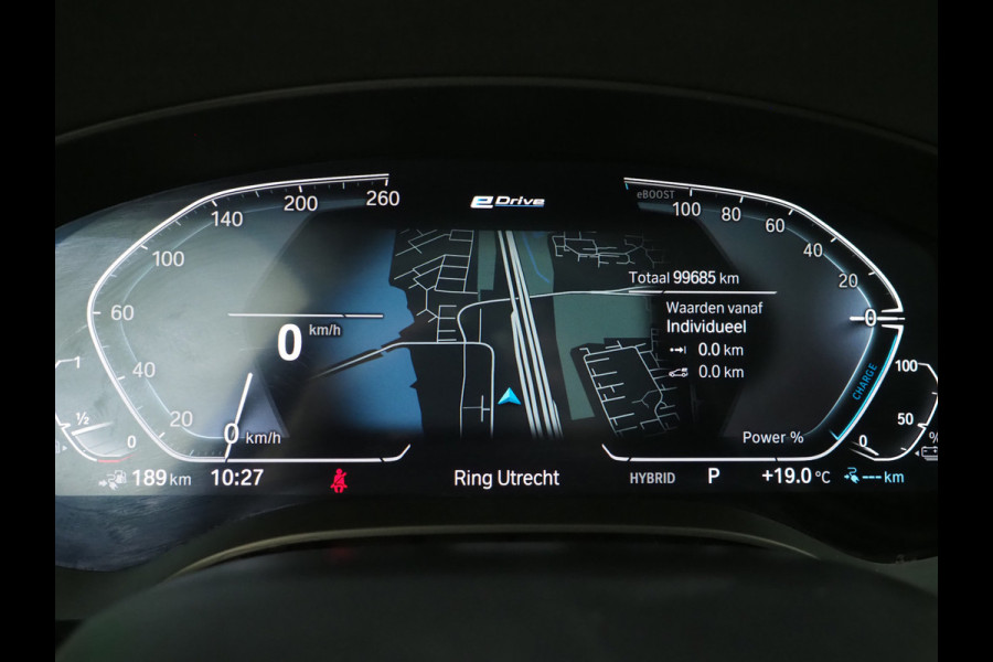 BMW 5 Serie Touring 530e xDrive | Leder | Trekhaak | HUD | Camera | Memory | Stoelkoeling | DAB | Carplay