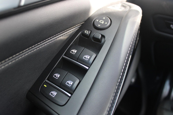 BMW X5 xDrive50e 490PK M-SPORT | PANORAMA SCHUIF/KANTEL DAK "SKY LOUNGE" | COMFORT STOELEN ELEKTRISCH VERSTELBAAR MET GEHEUGENFUNCTIE EN VERWARMBAAR VOOR EN ACHTER | LEDEREN BEKLEDING BMW INDIVIDUAL ZWART | EDELHOUT INTERIEURLIJSTEN | RIJASSISTENT-SYSTEEM DRIVING ASSISTANT PROFFESIONAL MET O.A. DODEHOEK DETECTIE EN ADAPTIVE CRUISE CONTROL | TRAVEL PAKKET | INNOVATIE-PAKKET: PARKEERASSISTENT-PAKKET PROFESSIONAL/ADAPTIEVE LED KOPLAMPEN/HARMAN/KARDON AUDIO SYSTEM/BMW LIVE PROFESSIONAL/RIJASSISTEN-SYSTEEM BMW GESTURE CONTROL/RIJSTROOK ASSISTENT/RIJSTROOKWISSEL ASSISTENT/BOTSWAARS