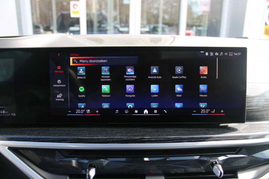 BMW X5 xDrive50e 490PK M-SPORT | PANORAMA SCHUIF/KANTEL DAK "SKY LOUNGE" | COMFORT STOELEN ELEKTRISCH VERSTELBAAR MET GEHEUGENFUNCTIE EN VERWARMBAAR VOOR EN ACHTER | LEDEREN BEKLEDING BMW INDIVIDUAL ZWART | EDELHOUT INTERIEURLIJSTEN | RIJASSISTENT-SYSTEEM DRIVING ASSISTANT PROFFESIONAL MET O.A. DODEHOEK DETECTIE EN ADAPTIVE CRUISE CONTROL | TRAVEL PAKKET | INNOVATIE-PAKKET: PARKEERASSISTENT-PAKKET PROFESSIONAL/ADAPTIEVE LED KOPLAMPEN/HARMAN/KARDON AUDIO SYSTEM/BMW LIVE PROFESSIONAL/RIJASSISTEN-SYSTEEM BMW GESTURE CONTROL/RIJSTROOK ASSISTENT/RIJSTROOKWISSEL ASSISTENT/BOTSWAARS