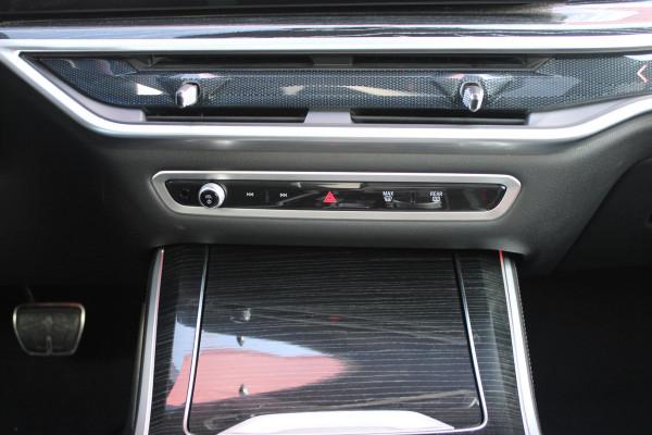 BMW X5 xDrive50e 490PK M-SPORT | PANORAMA SCHUIF/KANTEL DAK "SKY LOUNGE" | COMFORT STOELEN ELEKTRISCH VERSTELBAAR MET GEHEUGENFUNCTIE EN VERWARMBAAR VOOR EN ACHTER | LEDEREN BEKLEDING BMW INDIVIDUAL ZWART | EDELHOUT INTERIEURLIJSTEN | RIJASSISTENT-SYSTEEM DRIVING ASSISTANT PROFFESIONAL MET O.A. DODEHOEK DETECTIE EN ADAPTIVE CRUISE CONTROL | TRAVEL PAKKET | INNOVATIE-PAKKET: PARKEERASSISTENT-PAKKET PROFESSIONAL/ADAPTIEVE LED KOPLAMPEN/HARMAN/KARDON AUDIO SYSTEM/BMW LIVE PROFESSIONAL/RIJASSISTEN-SYSTEEM BMW GESTURE CONTROL/RIJSTROOK ASSISTENT/RIJSTROOKWISSEL ASSISTENT/BOTSWAARS