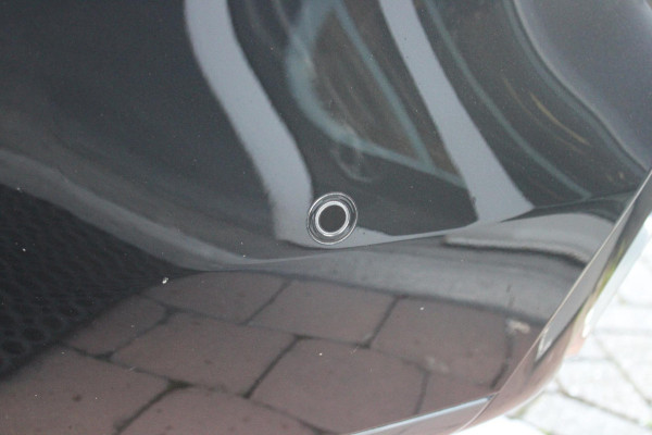 BMW X5 xDrive50e 490PK M-SPORT | PANORAMA SCHUIF/KANTEL DAK "SKY LOUNGE" | COMFORT STOELEN ELEKTRISCH VERSTELBAAR MET GEHEUGENFUNCTIE EN VERWARMBAAR VOOR EN ACHTER | LEDEREN BEKLEDING BMW INDIVIDUAL ZWART | EDELHOUT INTERIEURLIJSTEN | RIJASSISTENT-SYSTEEM DRIVING ASSISTANT PROFFESIONAL MET O.A. DODEHOEK DETECTIE EN ADAPTIVE CRUISE CONTROL | TRAVEL PAKKET | INNOVATIE-PAKKET: PARKEERASSISTENT-PAKKET PROFESSIONAL/ADAPTIEVE LED KOPLAMPEN/HARMAN/KARDON AUDIO SYSTEM/BMW LIVE PROFESSIONAL/RIJASSISTEN-SYSTEEM BMW GESTURE CONTROL/RIJSTROOK ASSISTENT/RIJSTROOKWISSEL ASSISTENT/BOTSWAARS