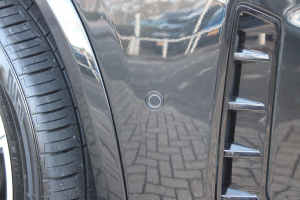 BMW X5 xDrive50e 490PK M-SPORT | PANORAMA SCHUIF/KANTEL DAK "SKY LOUNGE" | COMFORT STOELEN ELEKTRISCH VERSTELBAAR MET GEHEUGENFUNCTIE EN VERWARMBAAR VOOR EN ACHTER | LEDEREN BEKLEDING BMW INDIVIDUAL ZWART | EDELHOUT INTERIEURLIJSTEN | RIJASSISTENT-SYSTEEM DRIVING ASSISTANT PROFFESIONAL MET O.A. DODEHOEK DETECTIE EN ADAPTIVE CRUISE CONTROL | TRAVEL PAKKET | INNOVATIE-PAKKET: PARKEERASSISTENT-PAKKET PROFESSIONAL/ADAPTIEVE LED KOPLAMPEN/HARMAN/KARDON AUDIO SYSTEM/BMW LIVE PROFESSIONAL/RIJASSISTEN-SYSTEEM BMW GESTURE CONTROL/RIJSTROOK ASSISTENT/RIJSTROOKWISSEL ASSISTENT/BOTSWAARS