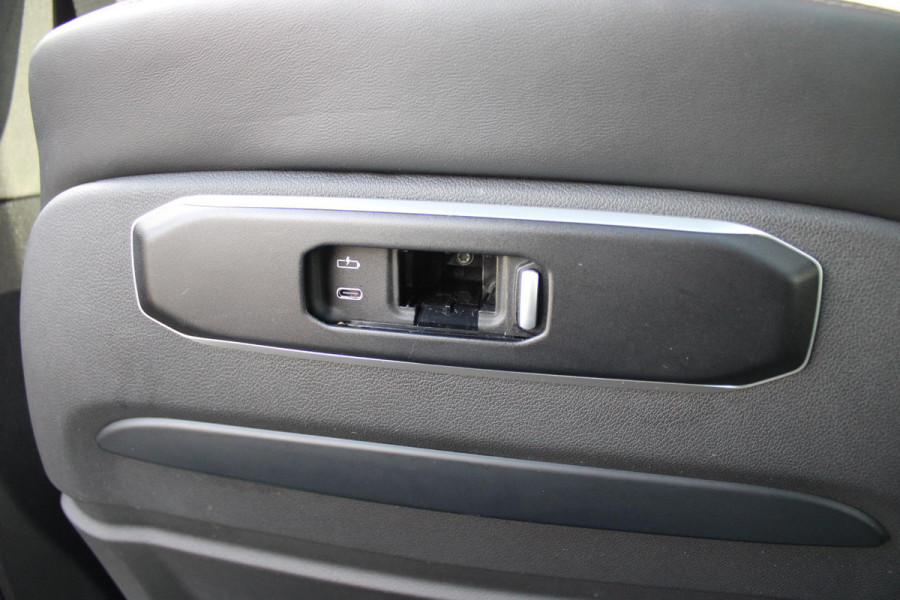 BMW X5 xDrive50e 490PK M-SPORT | PANORAMA SCHUIF/KANTEL DAK "SKY LOUNGE" | COMFORT STOELEN ELEKTRISCH VERSTELBAAR MET GEHEUGENFUNCTIE EN VERWARMBAAR VOOR EN ACHTER | LEDEREN BEKLEDING BMW INDIVIDUAL ZWART | EDELHOUT INTERIEURLIJSTEN | RIJASSISTENT-SYSTEEM DRIVING ASSISTANT PROFFESIONAL MET O.A. DODEHOEK DETECTIE EN ADAPTIVE CRUISE CONTROL | TRAVEL PAKKET | INNOVATIE-PAKKET: PARKEERASSISTENT-PAKKET PROFESSIONAL/ADAPTIEVE LED KOPLAMPEN/HARMAN/KARDON AUDIO SYSTEM/BMW LIVE PROFESSIONAL/RIJASSISTEN-SYSTEEM BMW GESTURE CONTROL/RIJSTROOK ASSISTENT/RIJSTROOKWISSEL ASSISTENT/BOTSWAARS