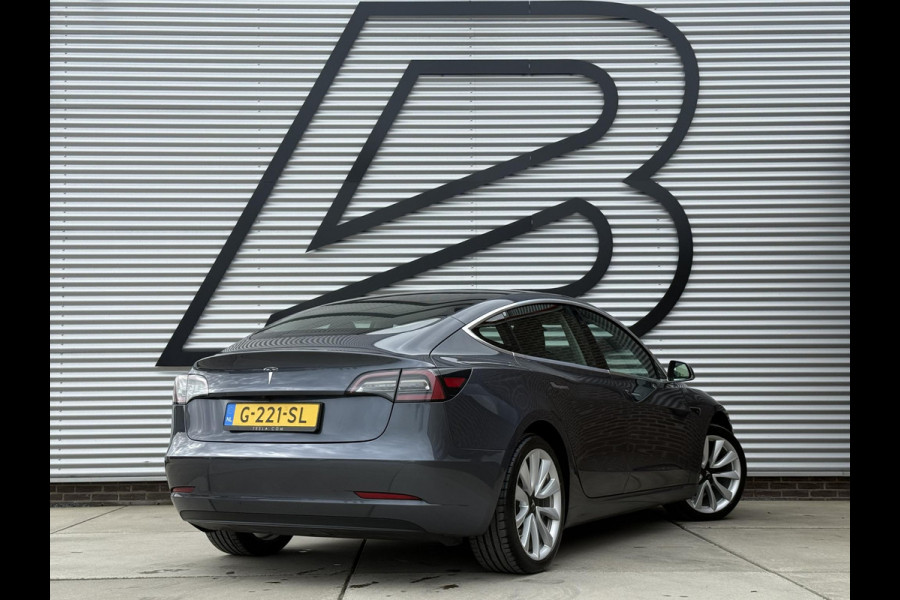 Tesla Model 3 Standard RWD Plus 60 kWh 1e Eigenaar|AutoPilot|Navi|Clima|Cruise|Pano|Stoel verw|N.A.P|APK tot 12-2027