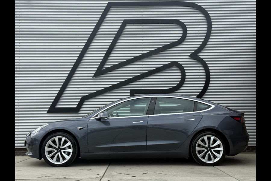 Tesla Model 3 Standard RWD Plus 60 kWh 1e Eigenaar|AutoPilot|Navi|Clima|Cruise|Pano|Stoel verw|N.A.P|APK tot 12-2027