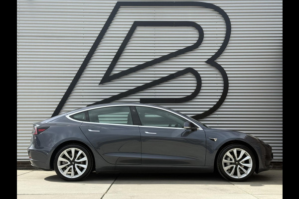 Tesla Model 3 Standard RWD Plus 60 kWh 1e Eigenaar|AutoPilot|Navi|Clima|Cruise|Pano|Stoel verw|N.A.P|APK tot 12-2027