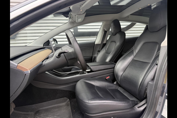 Tesla Model 3 Standard RWD Plus 60 kWh 1e Eigenaar|AutoPilot|Navi|Clima|Cruise|Pano|Stoel verw|N.A.P|APK tot 12-2027