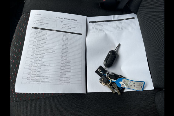 Peugeot Boxer 335 2.0 BlueHDI L2H2 Pro Lease €287 p/m, Imperiaal, Inrichting, Airco, Camera, PDC, Cruise controle, Onderhoudshistorie aanwezig