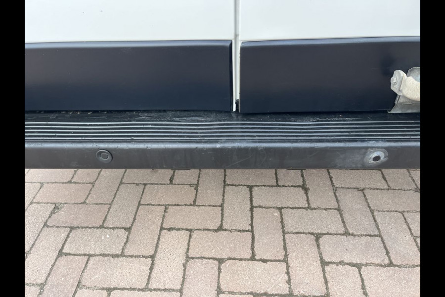 Peugeot Boxer 335 2.0 BlueHDI L2H2 Pro Lease €287 p/m, Imperiaal, Inrichting, Airco, Camera, PDC, Cruise controle, Onderhoudshistorie aanwezig